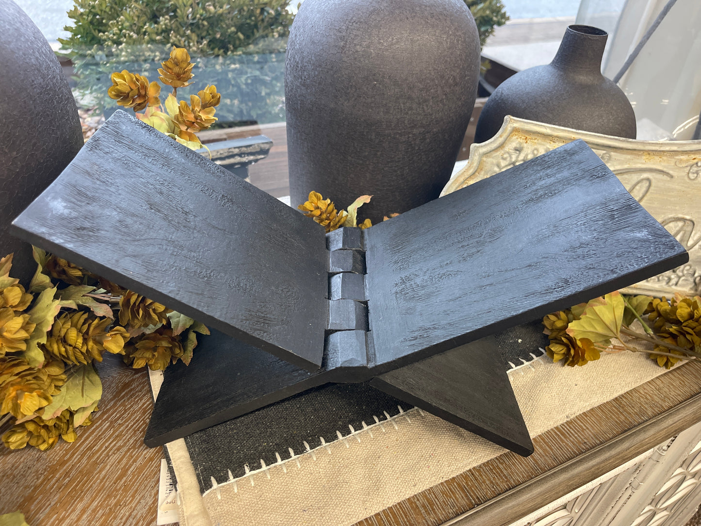 Black wood magazine holder