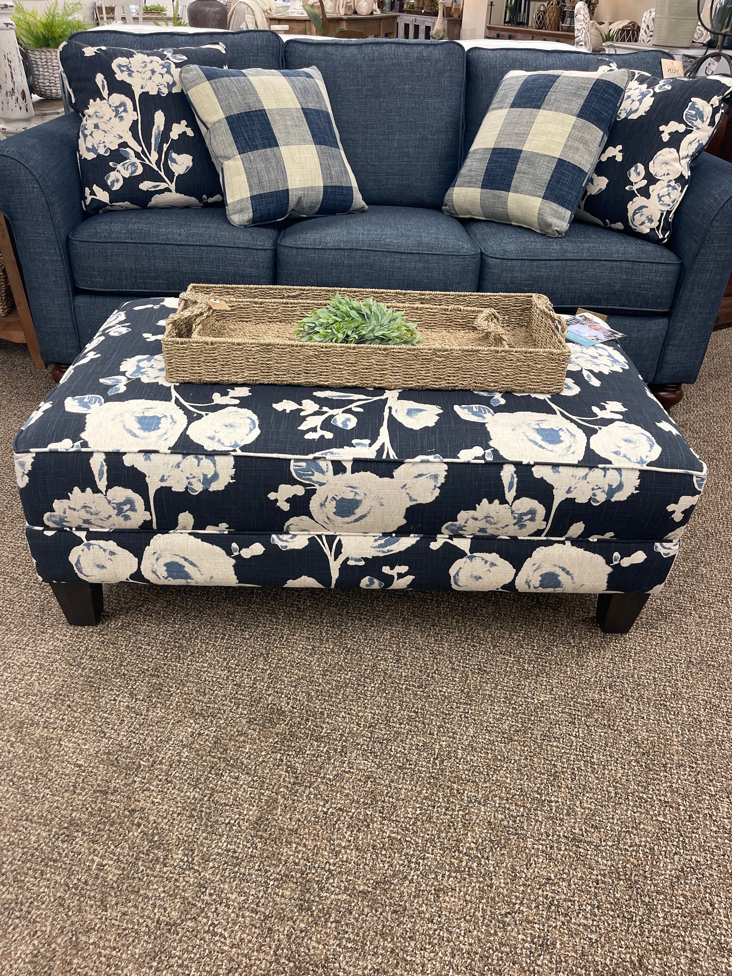 Vernados M9 LG Rectangle Ottoman