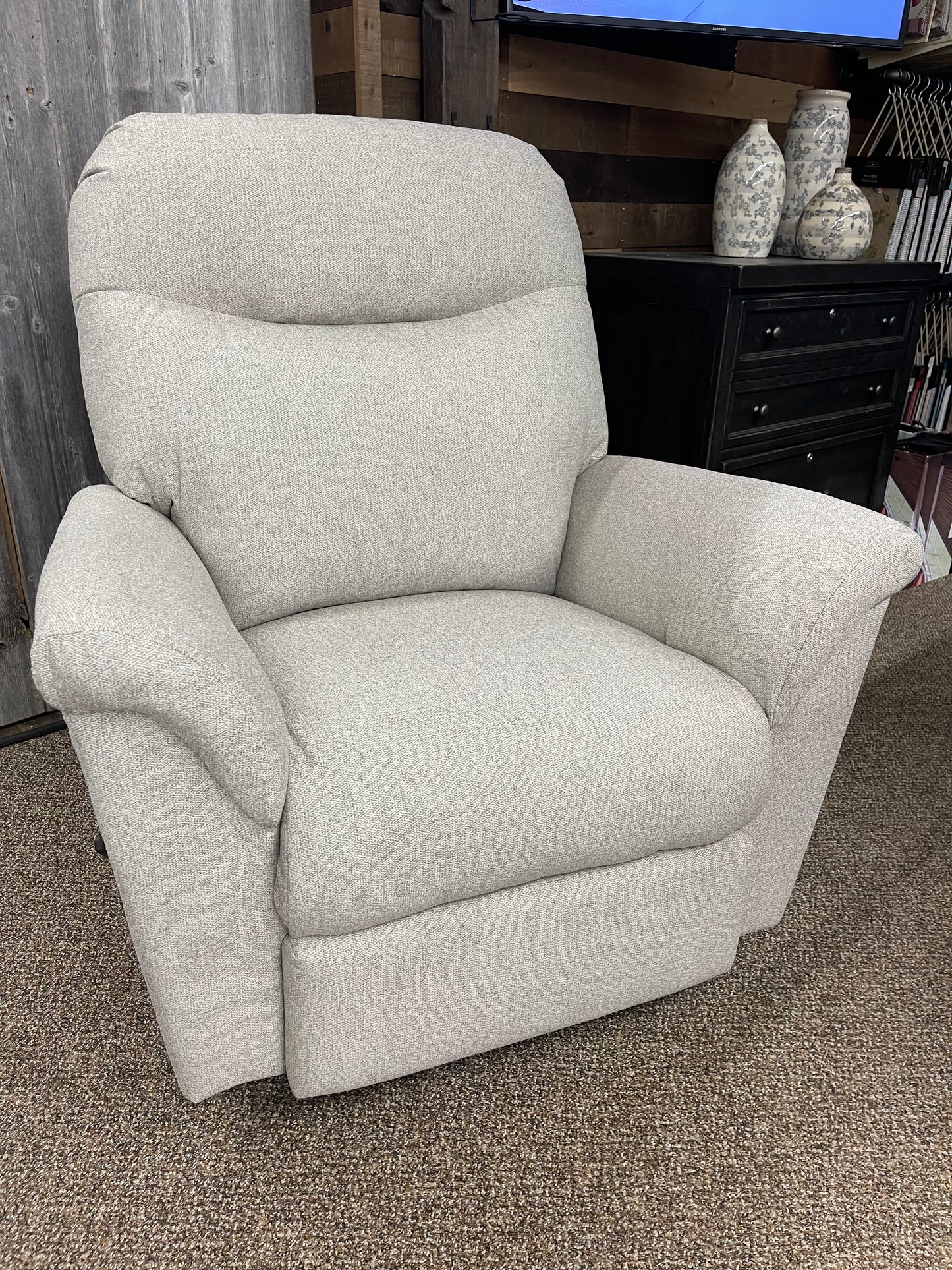 Caitlin Linen Rocker Recliner