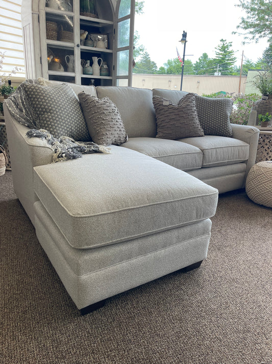 Memento-10 F9 Sofa Chaise