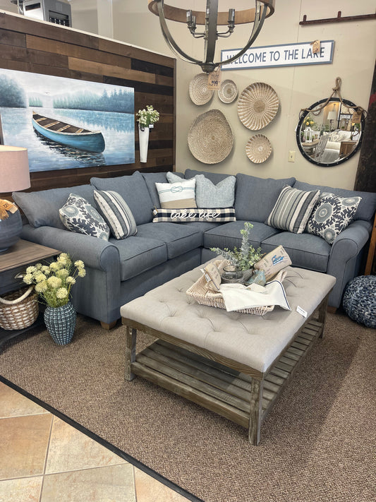 Fisher 22 2PC Sectional