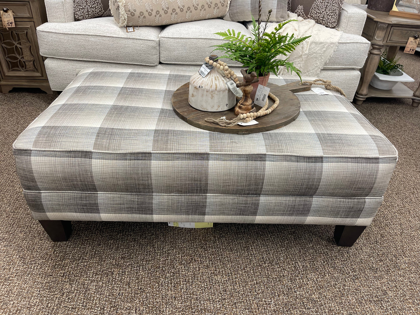 Bookcase 08 LG Rec Ottoman