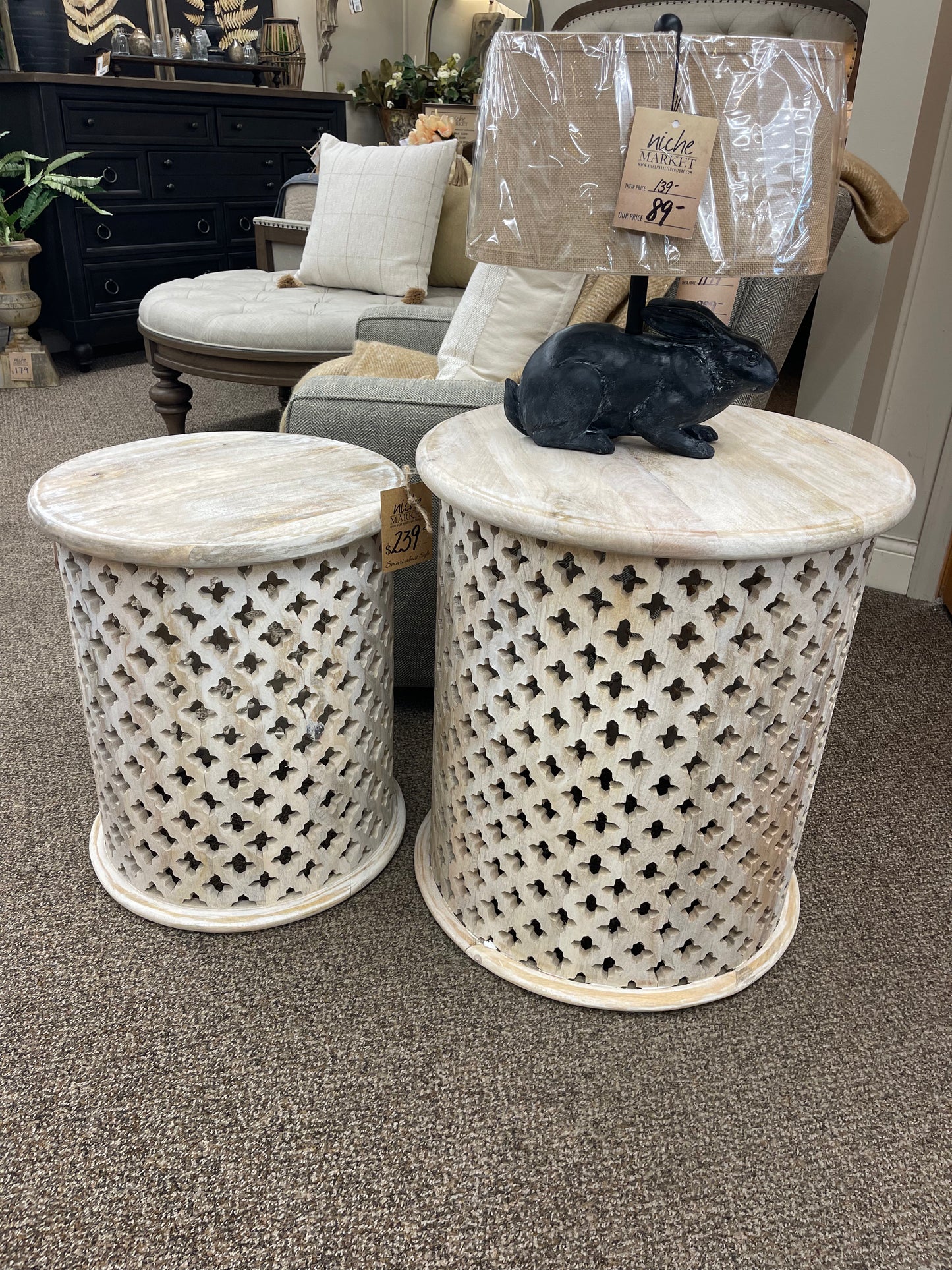 Midland SM Round Accent Table