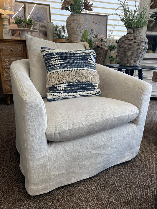 Saxton Uph Ivory Accent Chair