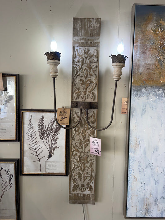 Piper sconce