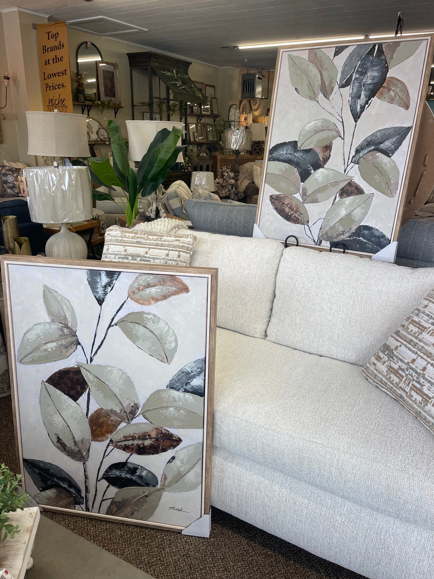 Taupe Leaves Set