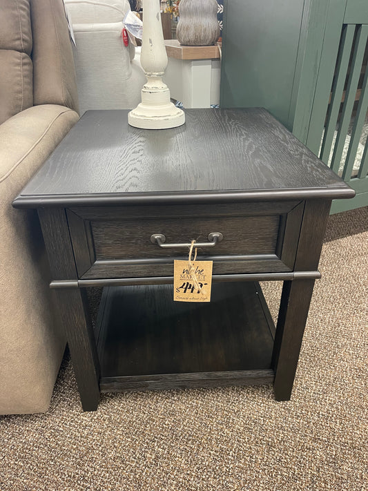 Mill Creek Drawer End Table