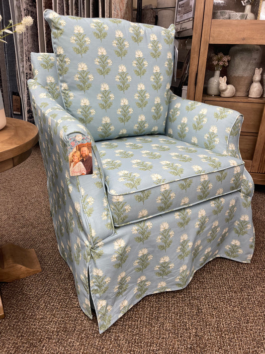 Annie EB Porcelain Club Chair